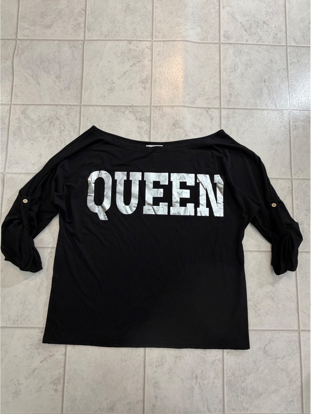 Desion Black Queen Off Shoulder Top Size XXL